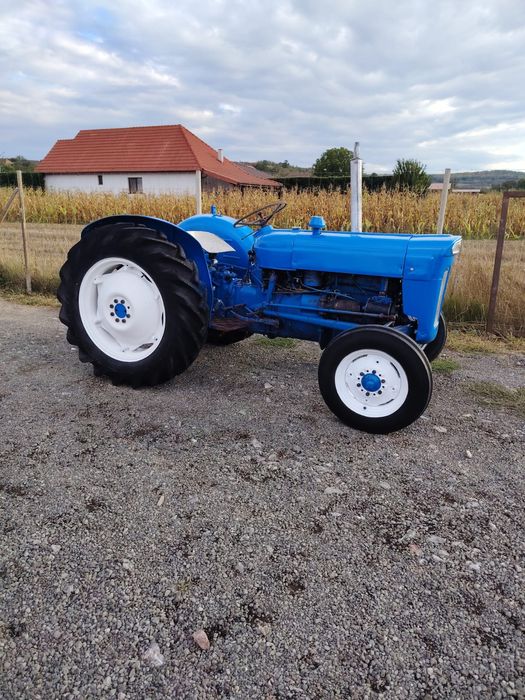 Tractor Ford Dexta