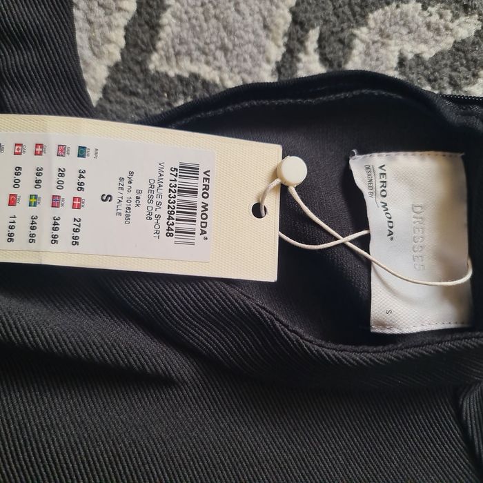 Платье новое 44р ,вещи разные