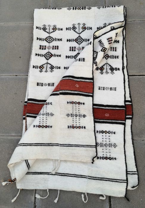 Тъкана  завивка 100% вълна