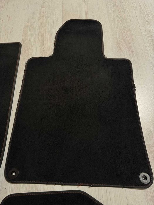 Мокетни стелки за PEUGEOT 508 SW (комби) 2010 - 2018 с червен шев Пежо