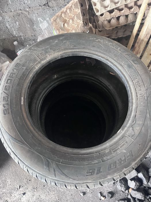 Шины  летние 215 60 р16