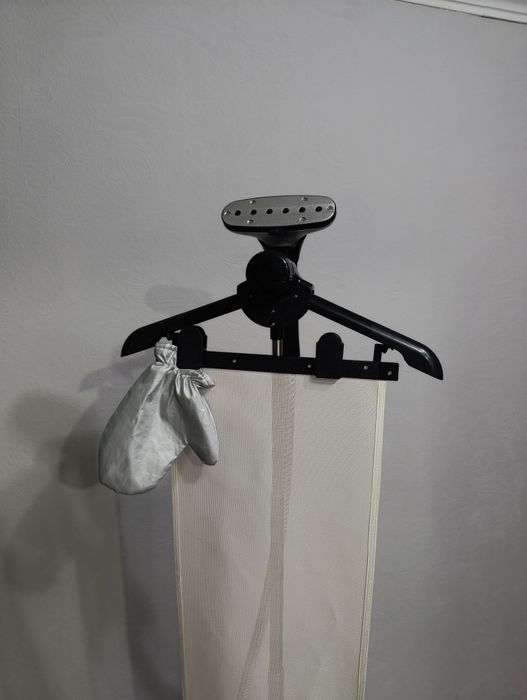 Отпариватель Kitfort KT-970 черный