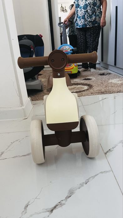 Машинка для детей