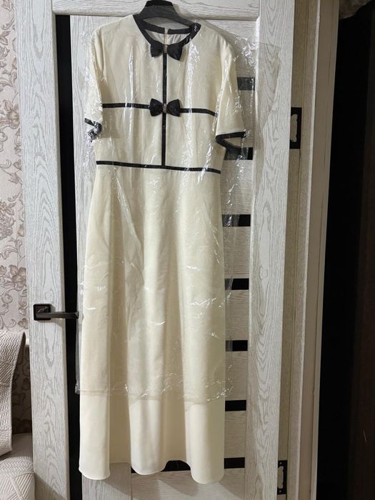 Продам срочно платья