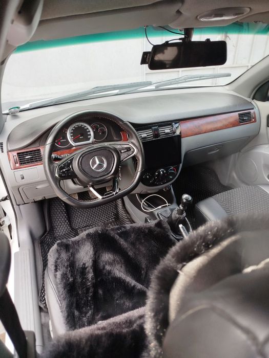 Lacetti 2013 sotiladi