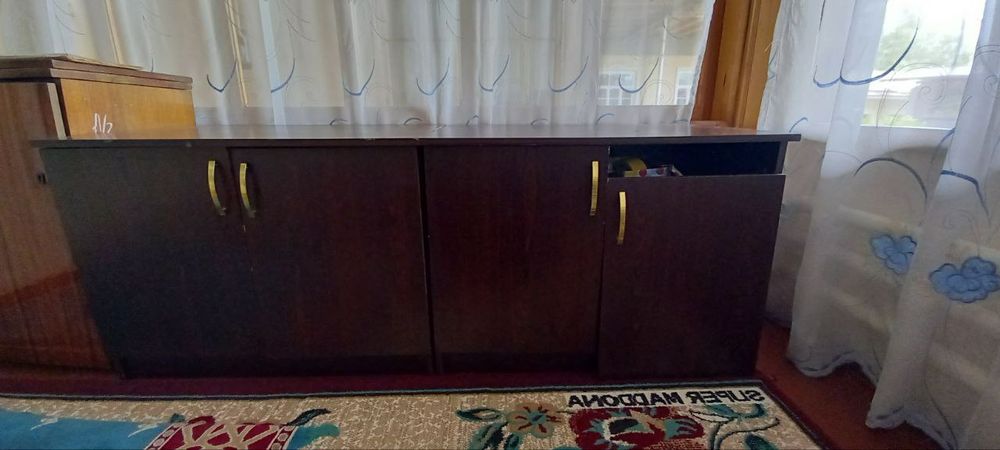 Спальный гарнитур ва 2та мебель сандик сотилади