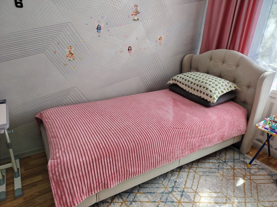 Продам   кровати