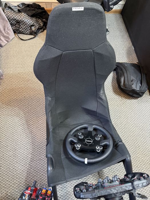 Кок питт Moza R12 v2