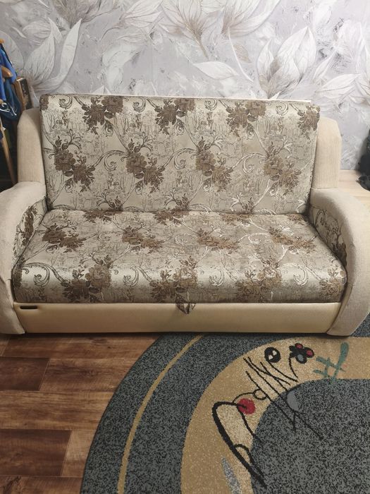 Продам два дивана по 12000