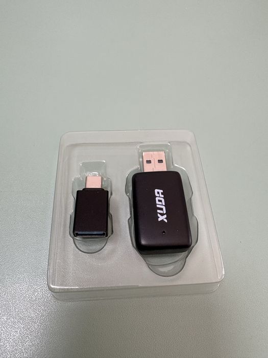 Adaptor Mini 2 in 1 Cablu la Wireless CarPlay si Android Auto, l