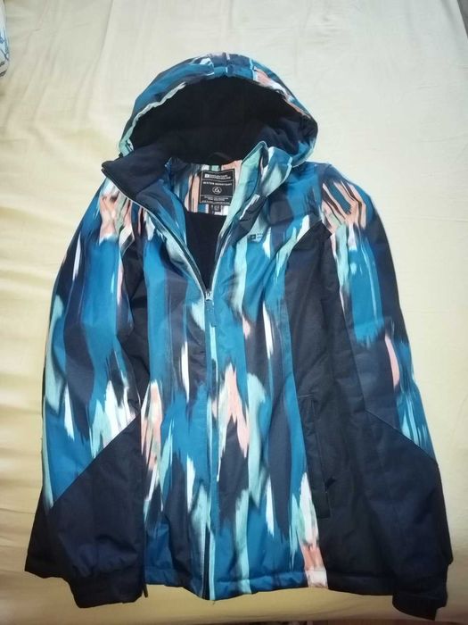 Зимно яке за waterproof mountain warehouse