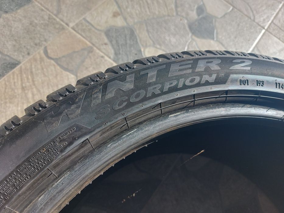 Pirelli RUN Flat 275/40R22 и 315/35R22 зимни