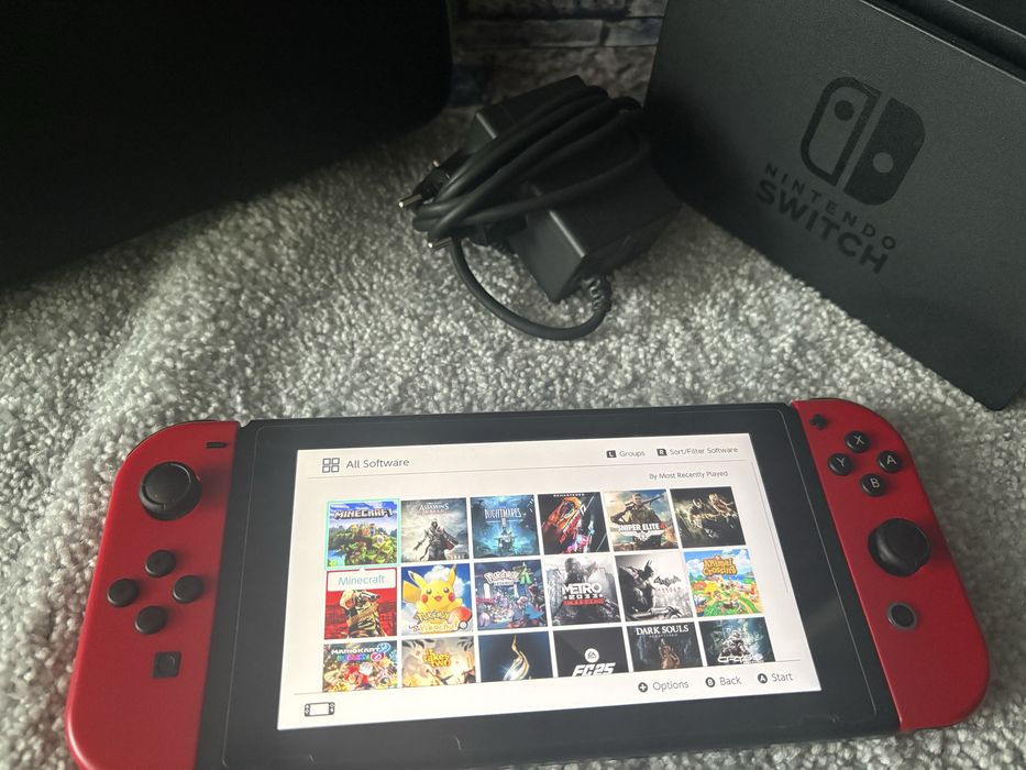 Nintendo Switch Modat - perfect + dock + husa