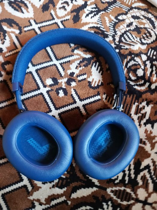 Наушники JBL 660 NC