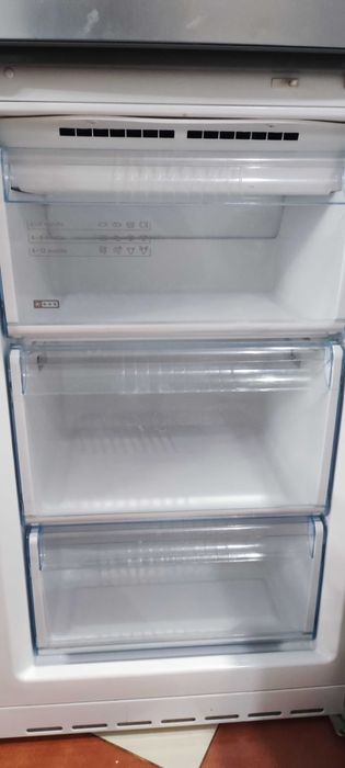 Продам б.у. Холодильник BOSCH, требует ремонта