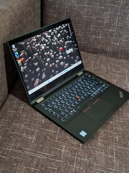 Laptop Lenovo Thinkpad X390 YOGA i5•2 in1•SUPERB