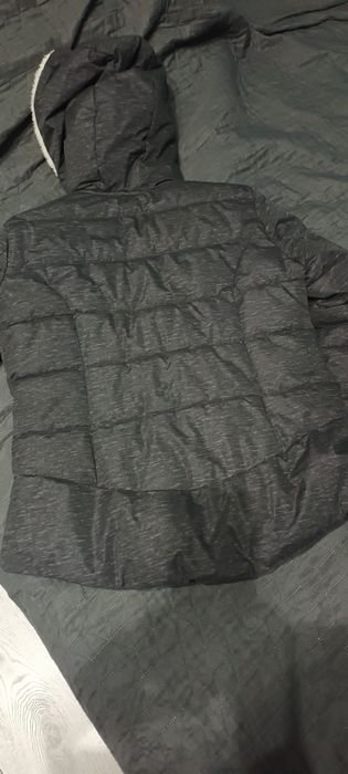 Geacă gri damă cu blăniță albă