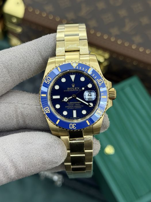 Rolex Submariner 41mm Gold Blue