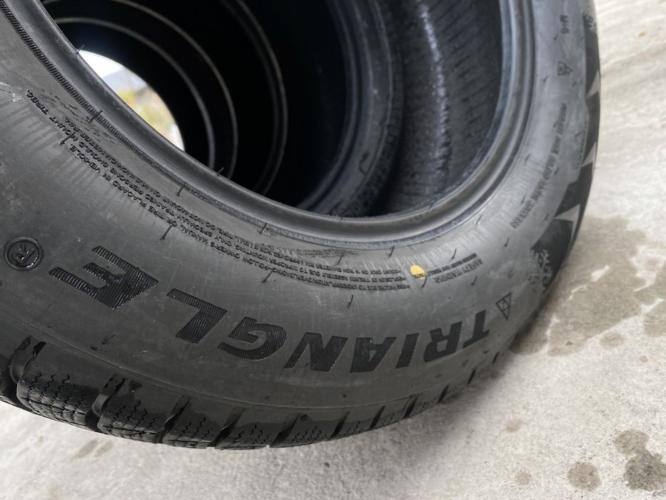 Triangle TW401 225/60 R16 102V без шипов