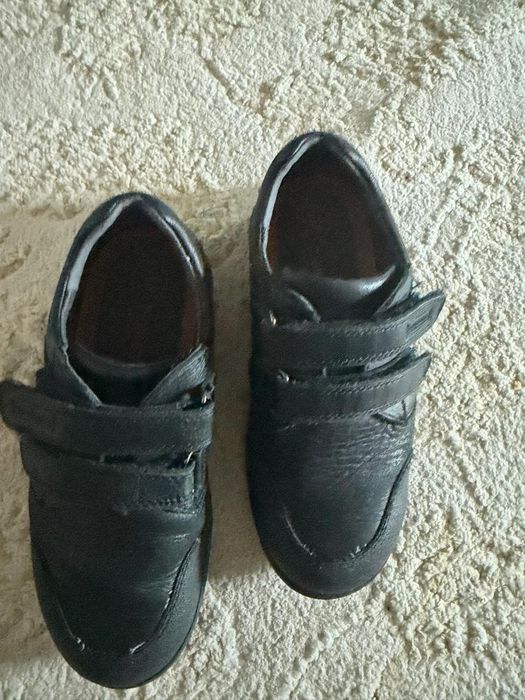 Продам туфли  для мальчика