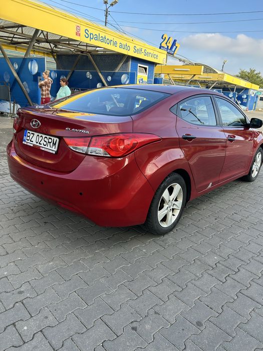 HYUNDAI Elantra 2012 — imagine 3