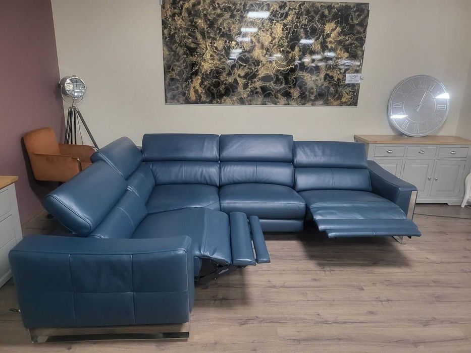Тюркоазено син кожен ъглов диван Torres с ел. релакс механизъм