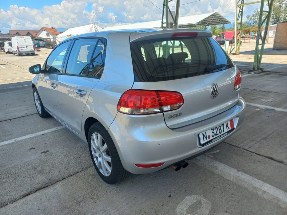 VOLKSWAGEN Golf 2010 — imagine 2