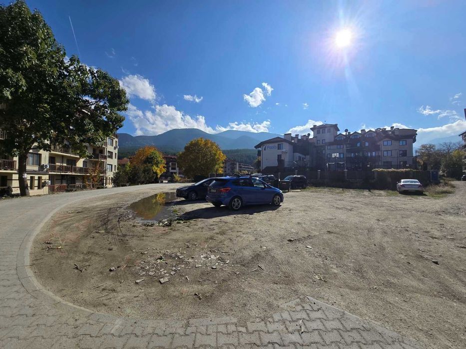 Парцел на уникална локация за продажба в Грамадето, Банско