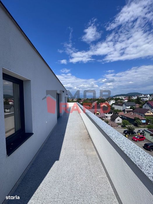 Penthouse de vânzare 85 mp utili+80 mp terasă str. Horea