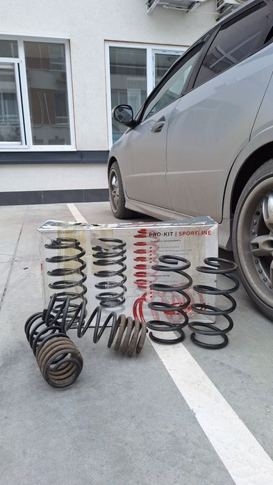 Спортни пружини Eibach за Хонда Сивик 8