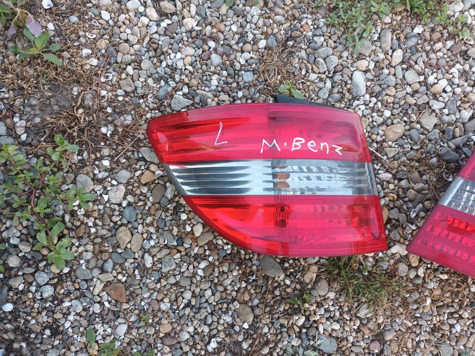 ляв и десен стоп за мерцедес Б класа в245 MERCEDES B - class W245