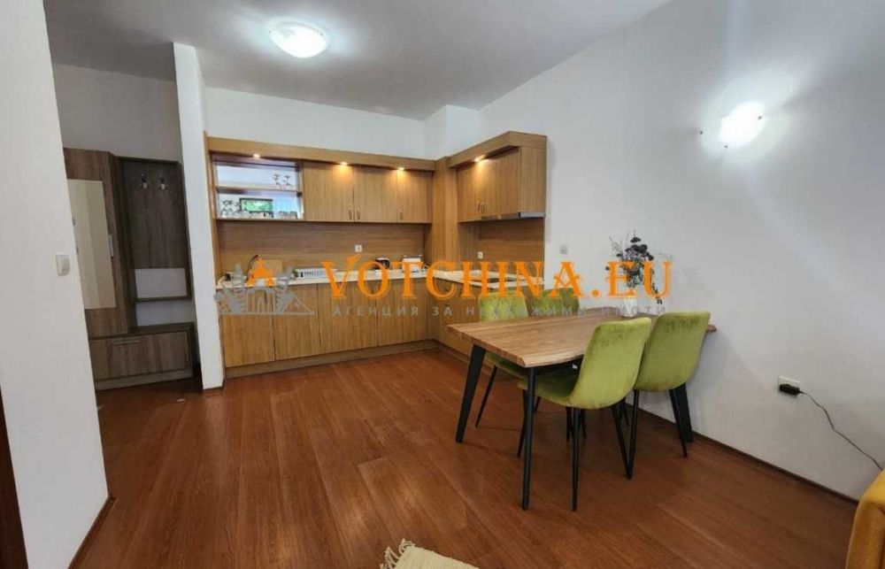 Продава се Двустаен апартамент в Варна, Център - 73 кв.м за 674 €/кв.м - Снимка #3