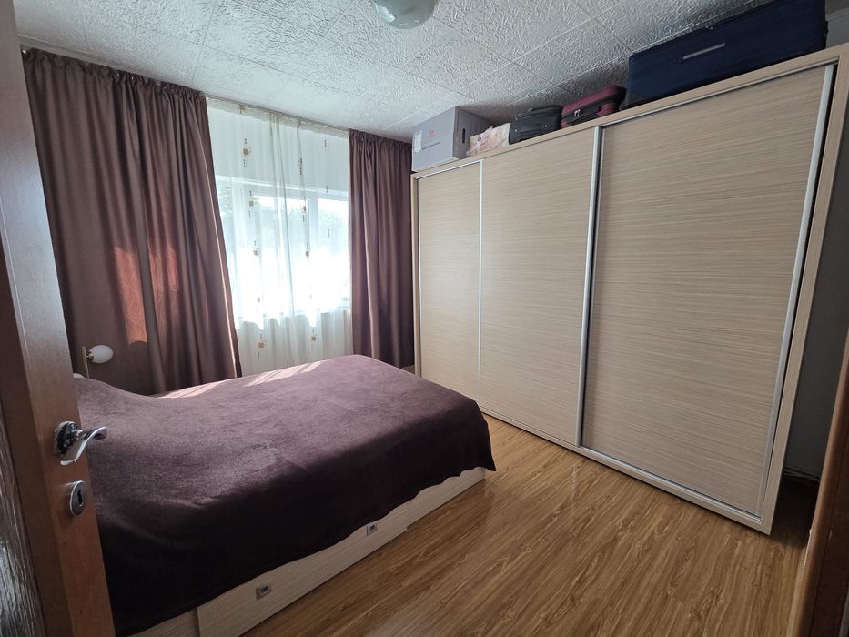 Apartament 2 camere Craiovita Noua