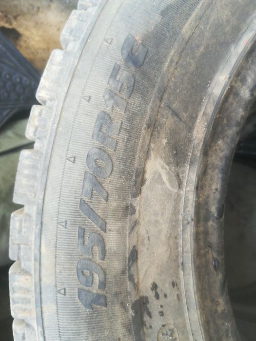 Продам резину на 195/70/15