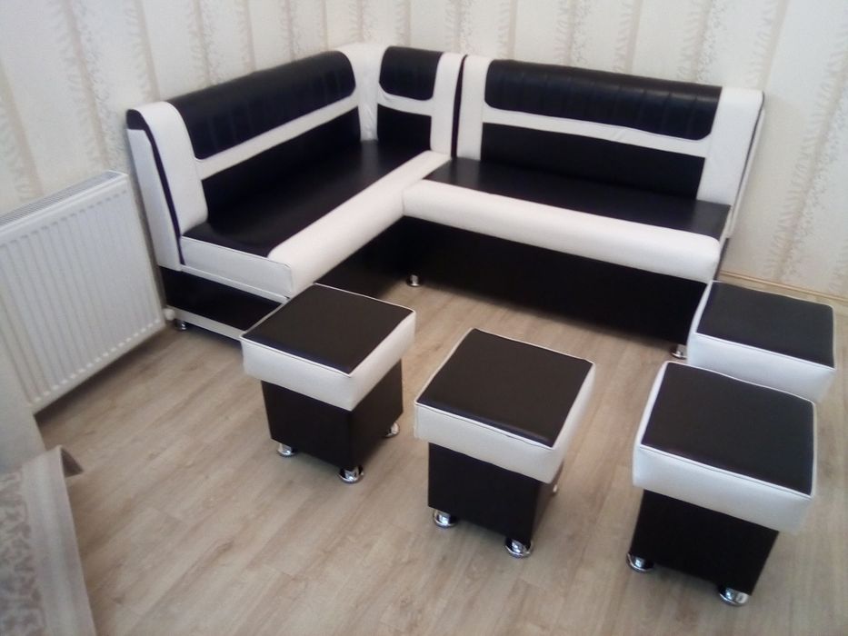 Реставрация мягкой мебели.