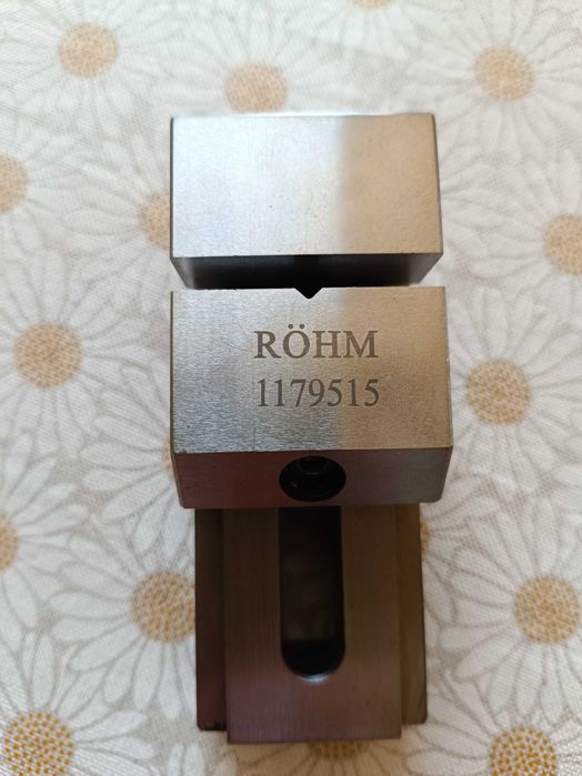 Продавам малко прецизно менгеме ROHM