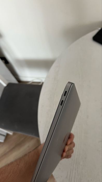 Macbook AIR 2020, M1