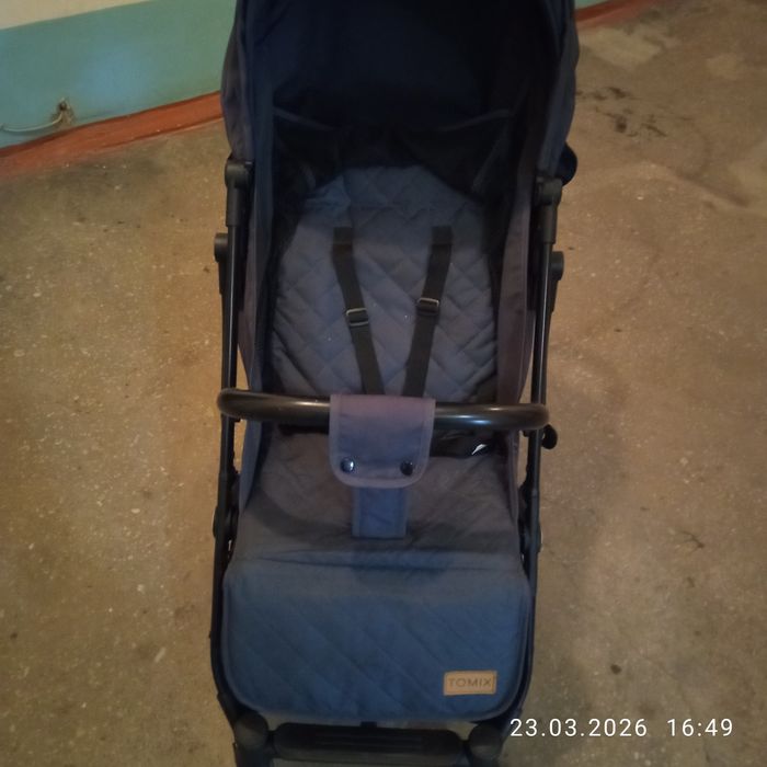 Продам  детскую коляску TOMIX