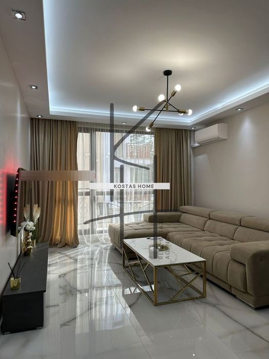 Продава се Двустаен апартамент в к.к. Св.Св. Константин и Елена - 68 кв.м за 3162 €/кв.м - Снимка #3