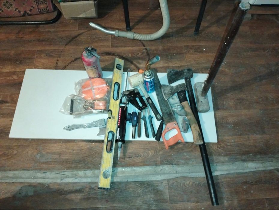 Инструменты строительные