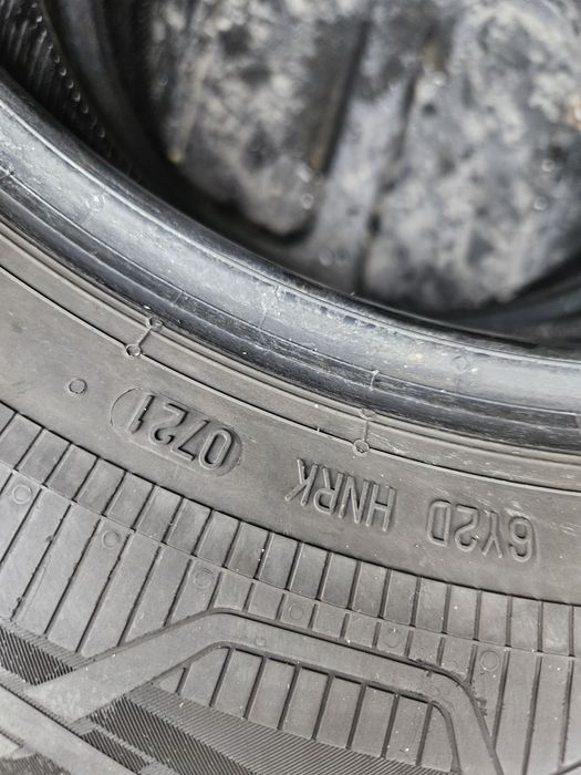 Гуми 225/65/16С Бусови