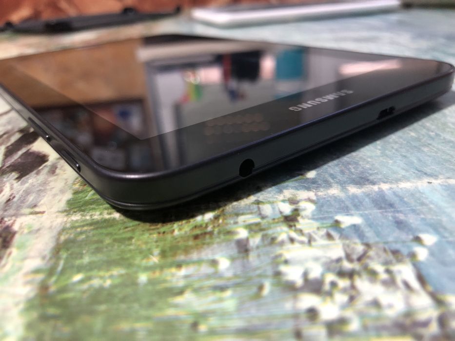 Таблет Samsung galaxy tab 3 lite 16 GB