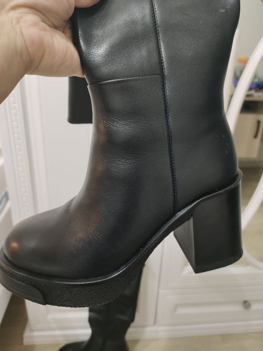 Кожаные сапоги Marka Picasso