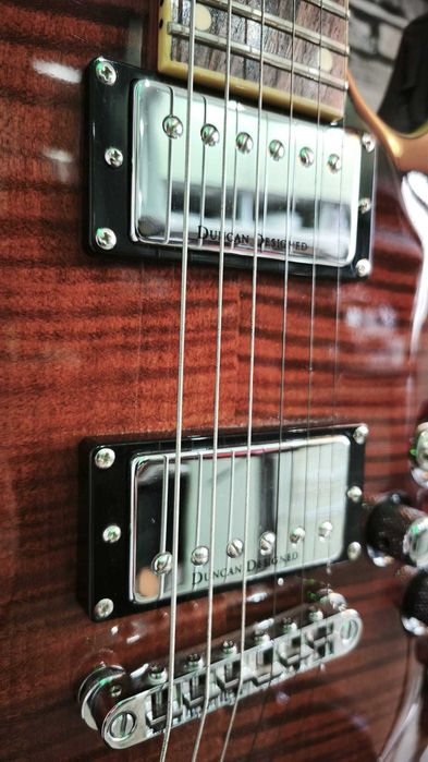 Chitara electrica Schecter C1 neckthrough Korea 2009 Duncan Garantie