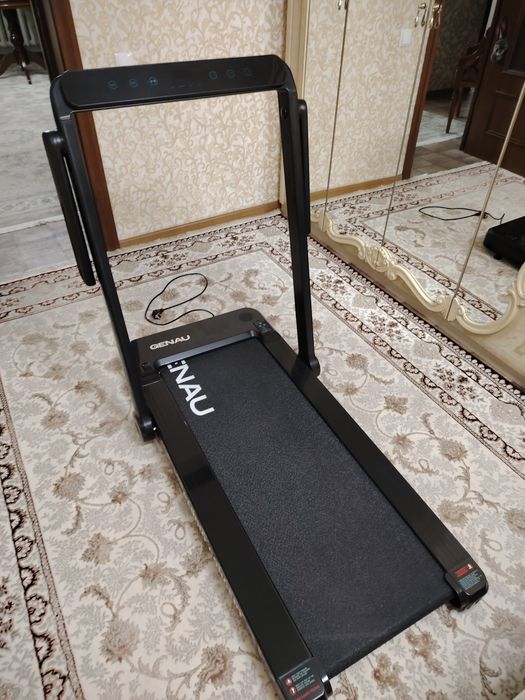 Беговая дорожка GENAU
