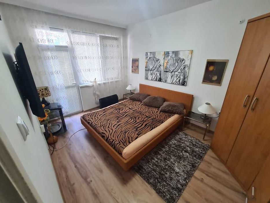 Дава се под наем Тристаен апартамент в Бургас, Възраждане - 90 кв.м за 357 € - Снимка #3