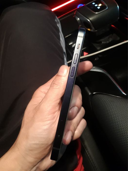 Айфон 12 64гб обмен