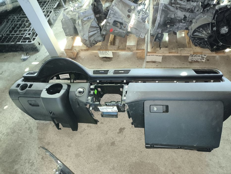 Табло за VW Passat B6