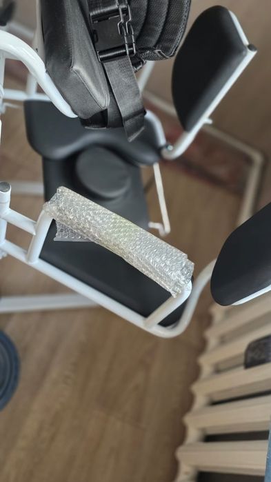 Продам кресло  приставное для инвалидов