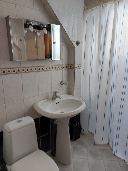 Дава се под наем Етаж от къща в София, в.з. Симеоново - Драгалевци - 80 кв.м за 458.49 € - Снимка #15